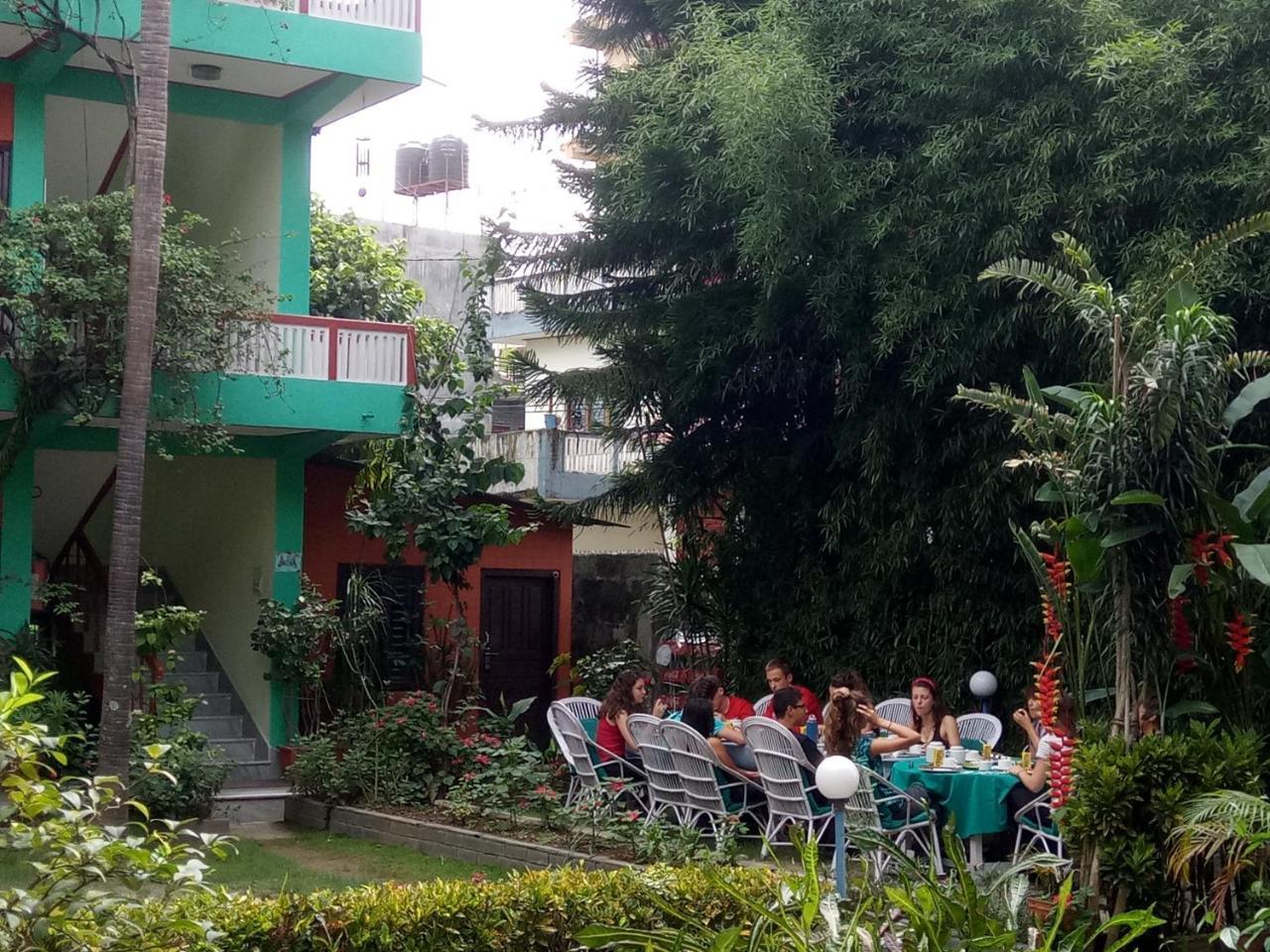 New Pokhara Lodge - Pokhara Lakeside Exterior photo